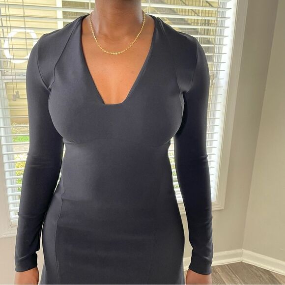 Boston Proper Knee Length Fluted Flare Fishtail Long sleeved V Neck Dress LBD - Picture 7 of 14